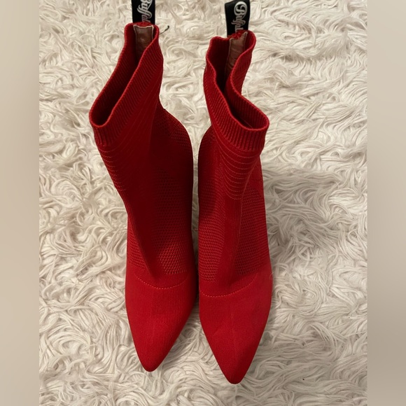 Buffalo red booties - Picture 6 of 6